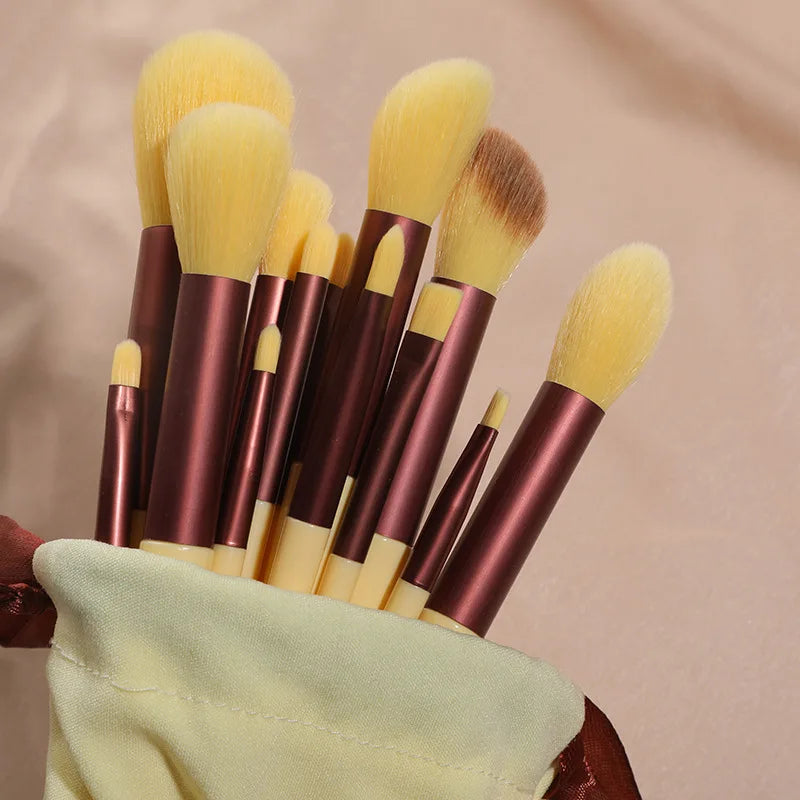 Makeup Brush Set – Essential Beauty Tools